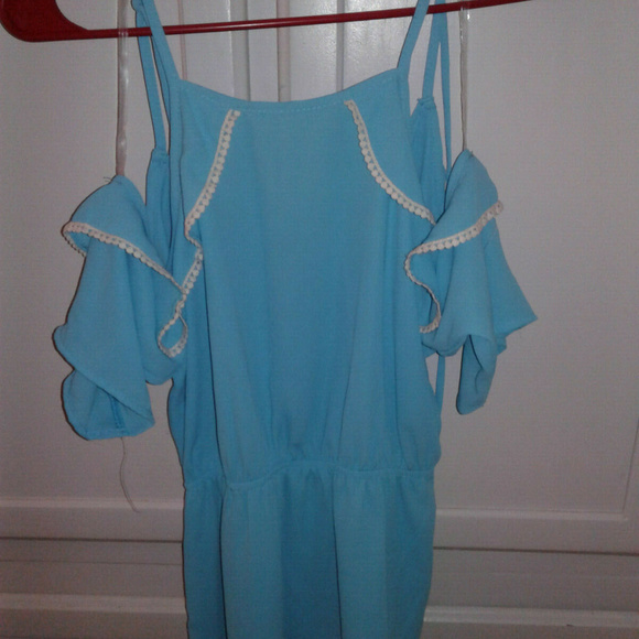 Peach Love California Blue Lace Halter Top Small - Picture 3 of 4